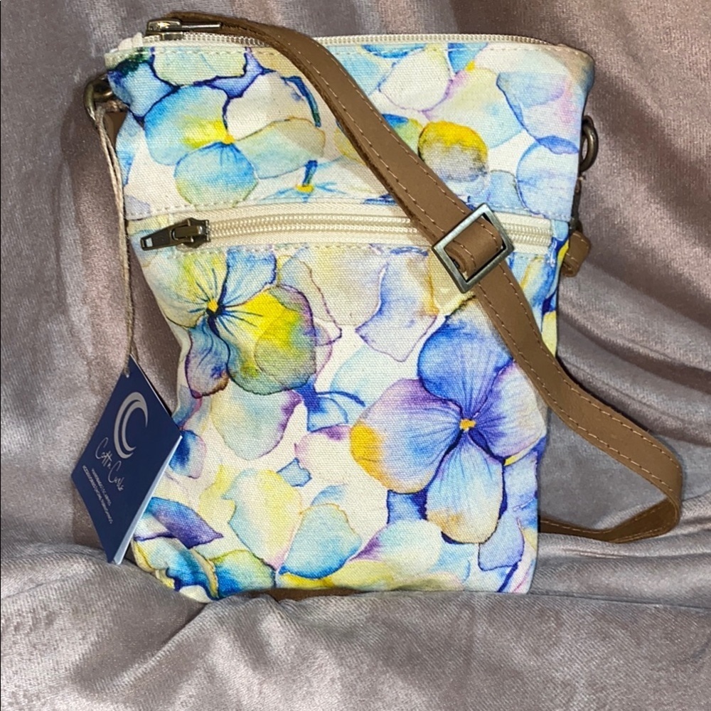 Cott n Curls hydrangeas slim sling  Crossbody Bag 🆕